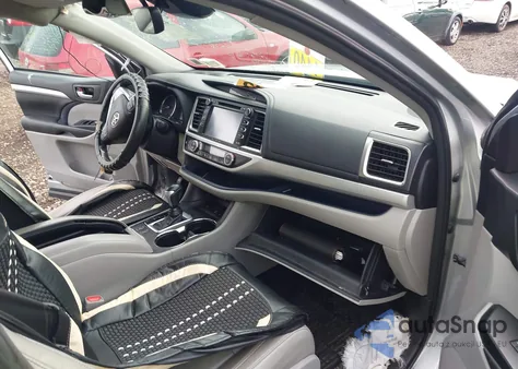 2018 Toyota Highlander Xle из США, поврежденный, VIN 5TDJZRFH6JS550104